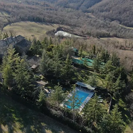 Poloturisticoumbria Antico Casale 700 Умбертиде