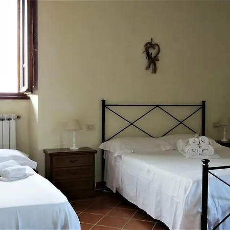 Poloturisticoumbria Antico Casale 700 Дом отдыха