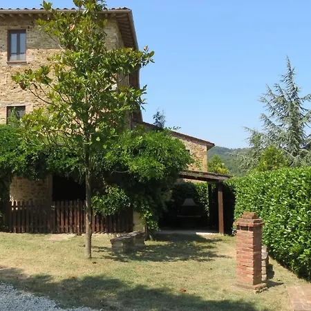 Poloturisticoumbria Antico Casale 700 אומברטידה