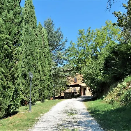 בית נופש Poloturisticoumbria Antico Casale 700