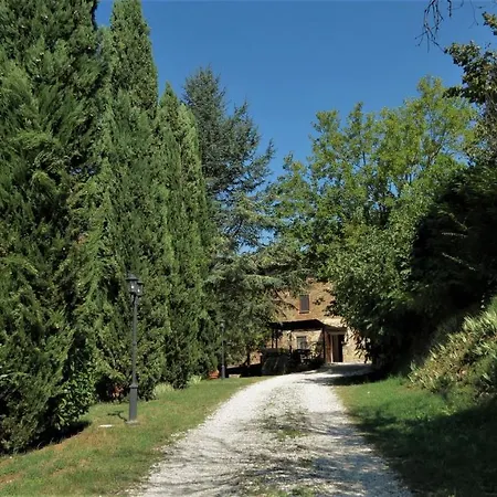 Poloturisticoumbria Antico Casale 700 *
